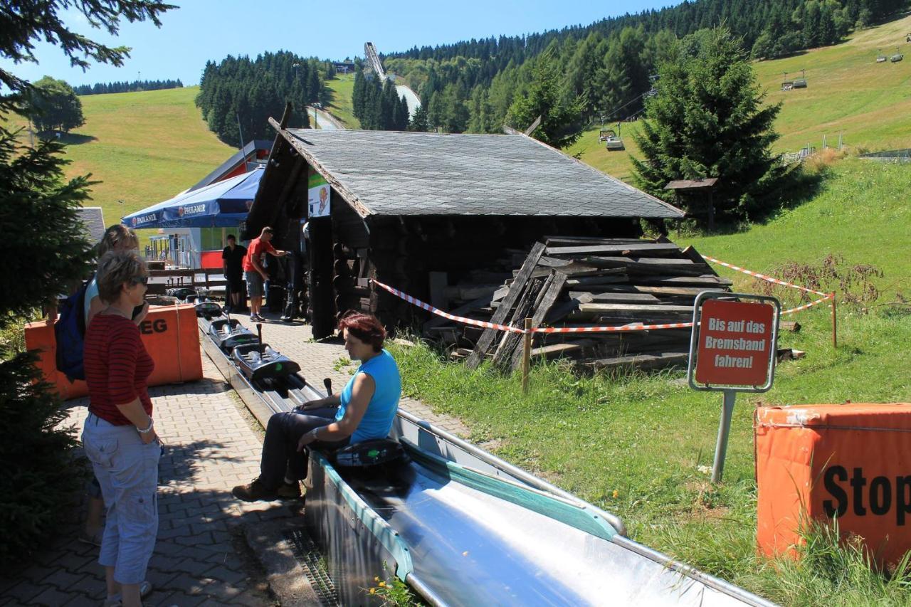 Appartements Im "Landhaus Am Frohnauer Hammer" Annaberg-Buchholz Buitenkant foto